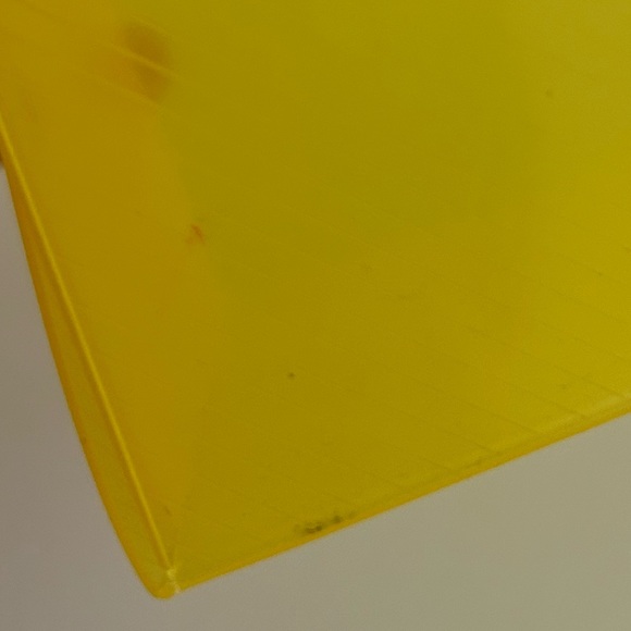 🆓 - Set of (2) Plastic Yellow Carry Cases for Toy Storage - Free With Purchase - Picture 9 of 16